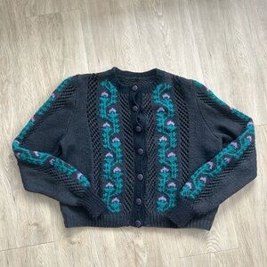 Women's Black and Teal Knit Sweater